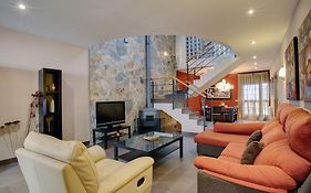 Holiday House Tenorio